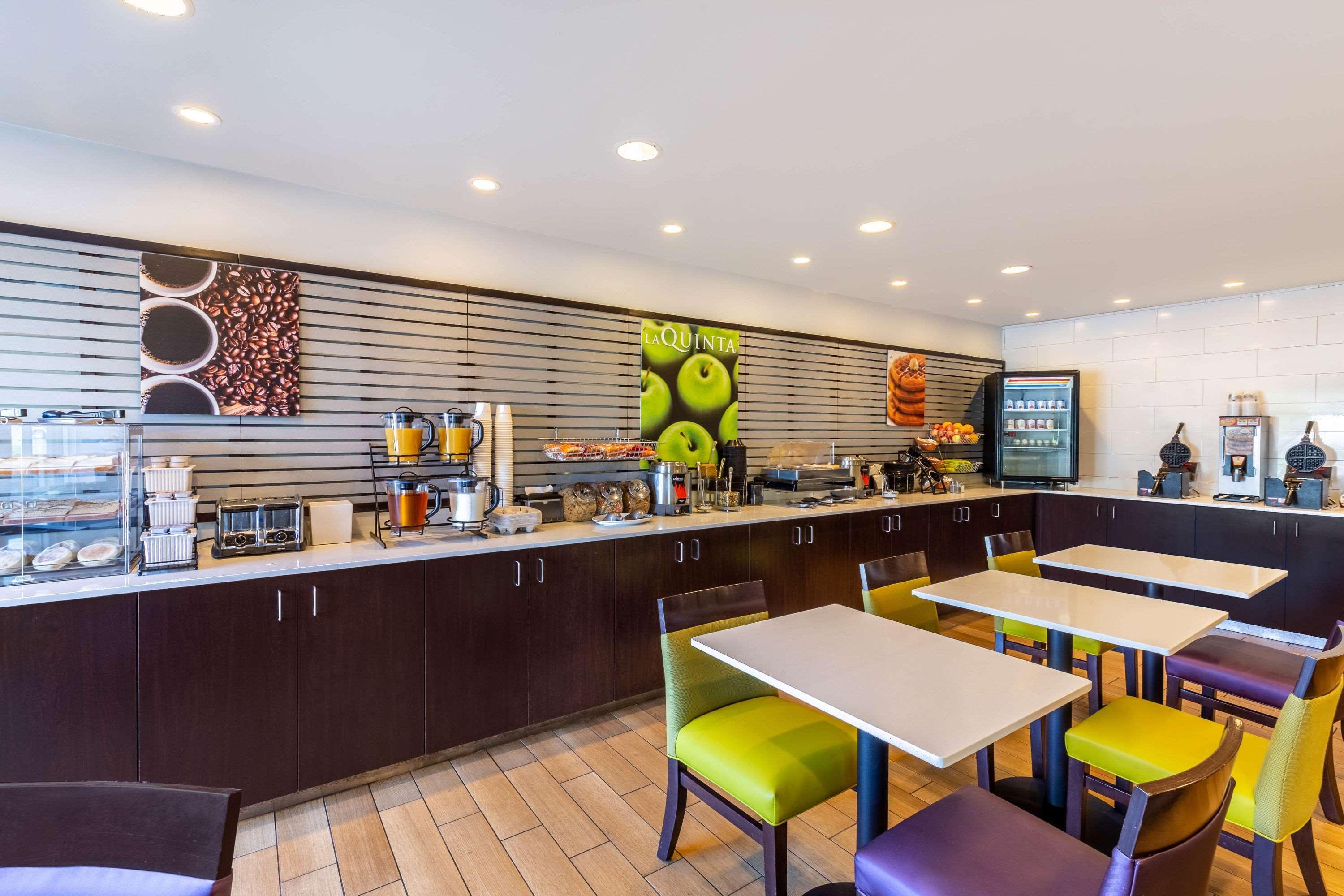 Hotel La Quinta By Wyndham 3*